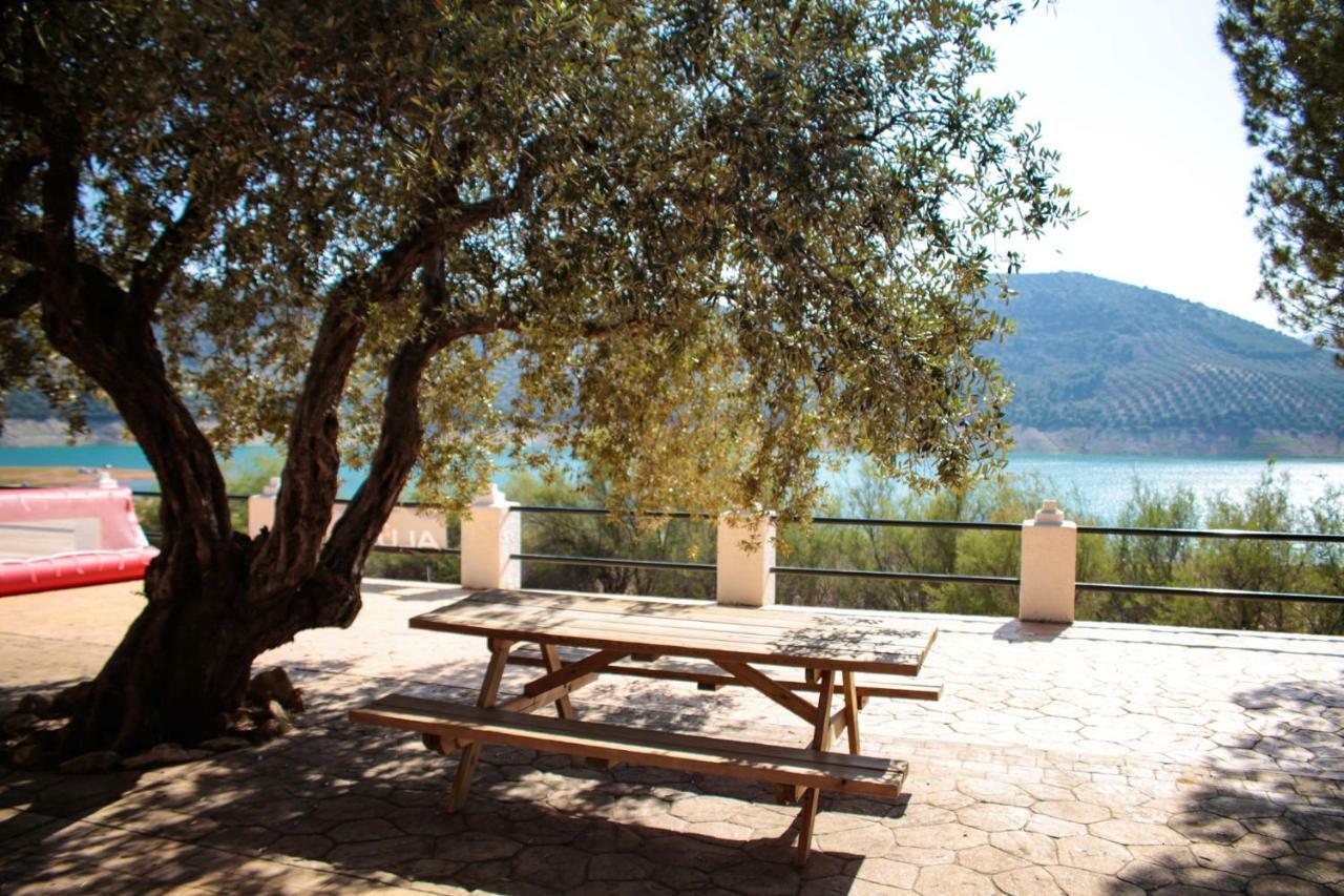 Centro De Ocio Alua Casa Rural Iznajar Lago De Andalucia Екстер'єр фото